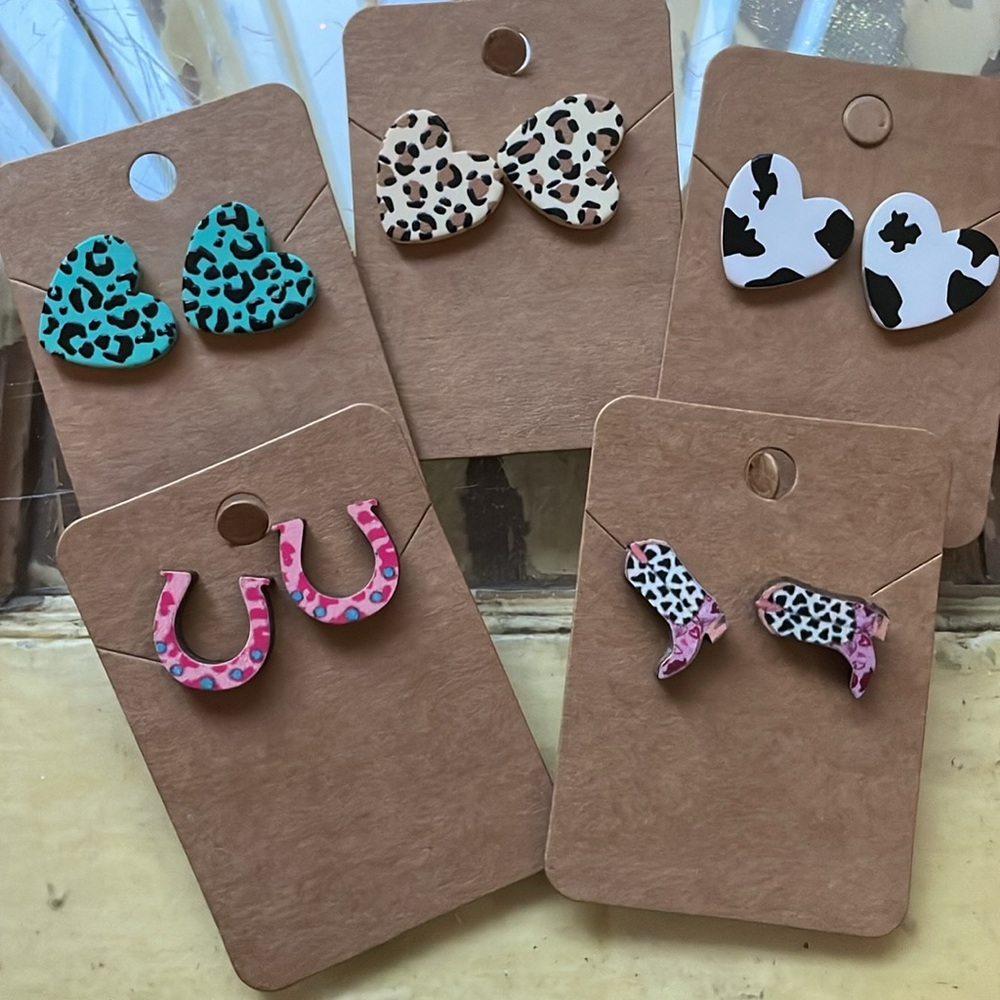 Bundle (5) post earrings